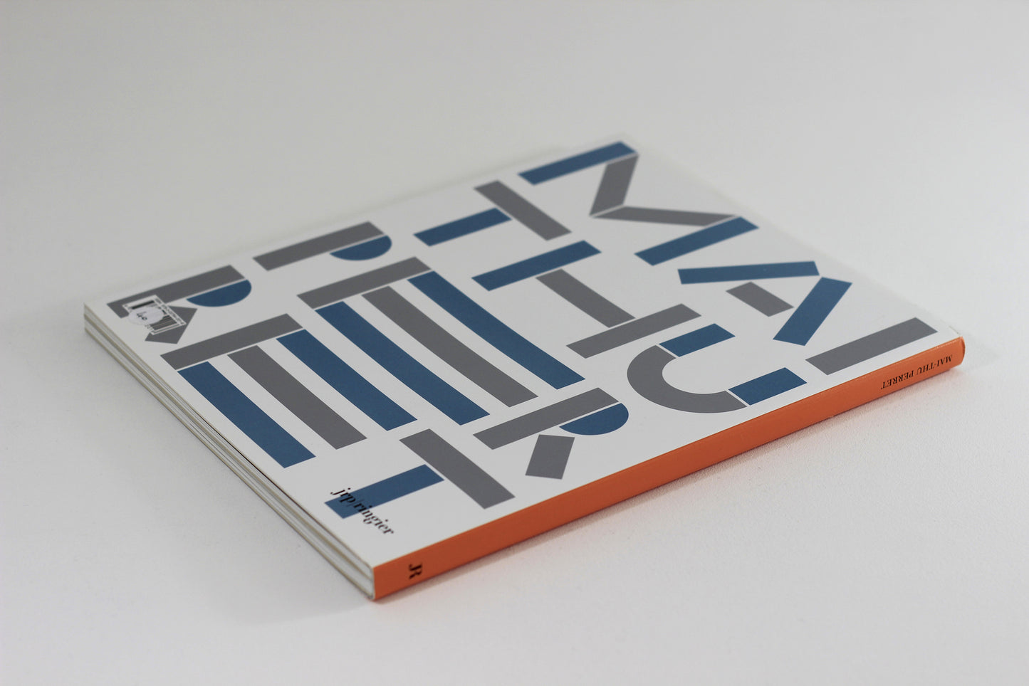 Catalogue MAI-THU PERRET
